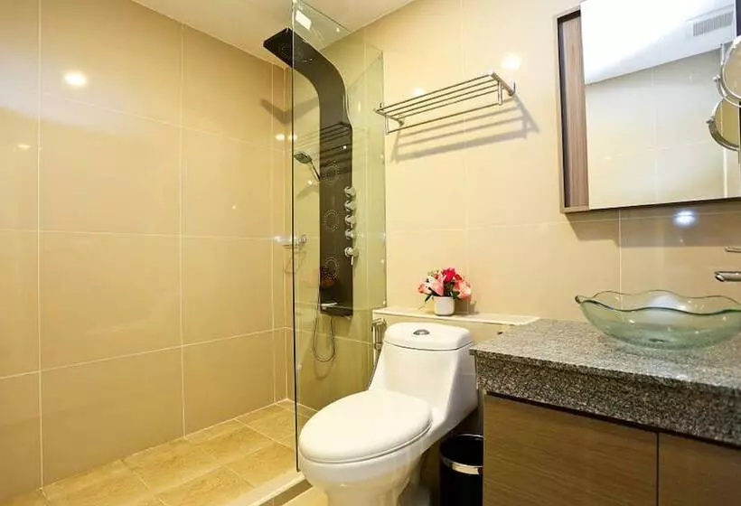 Fotos del hotel Le Breeze Resort:  13