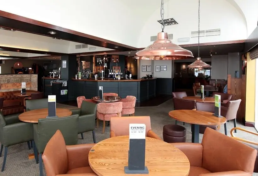 Fotos del hotel Premier Inn Torquay:  10