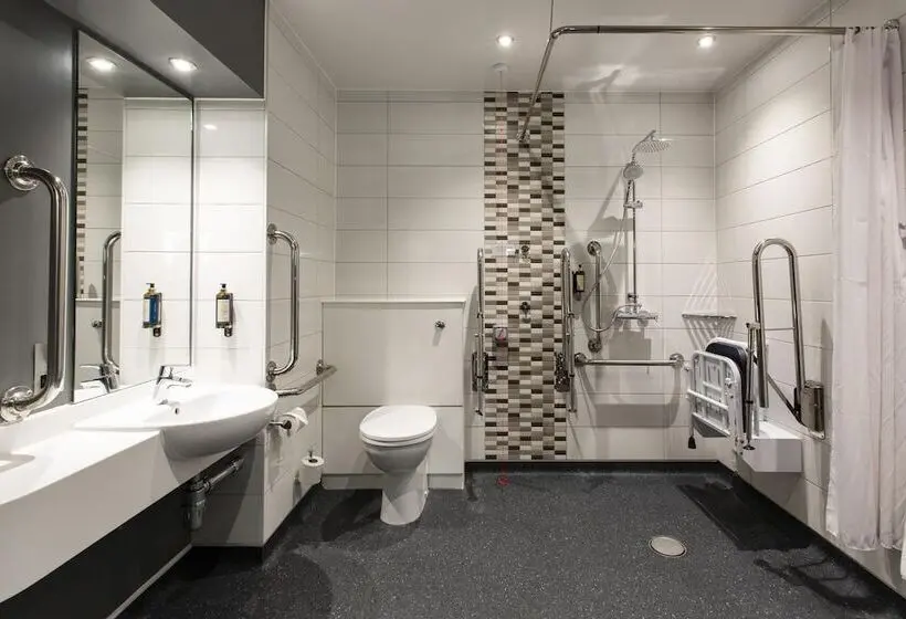 Fotos del hotel Premier Inn Torquay:  11