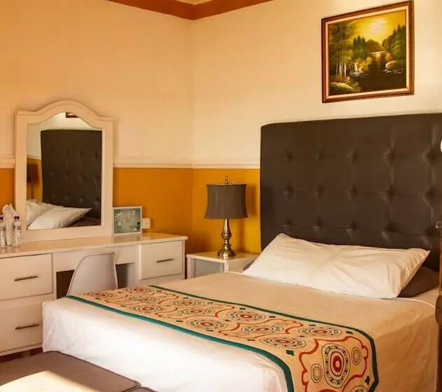 Fotos del hotel Villa Del Lago:  8