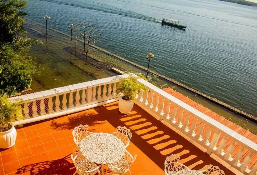 Fotos del hotel Villa Del Lago:  14