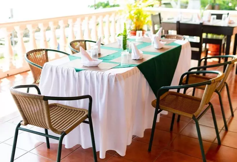 Fotos del hotel Villa Del Lago:  12