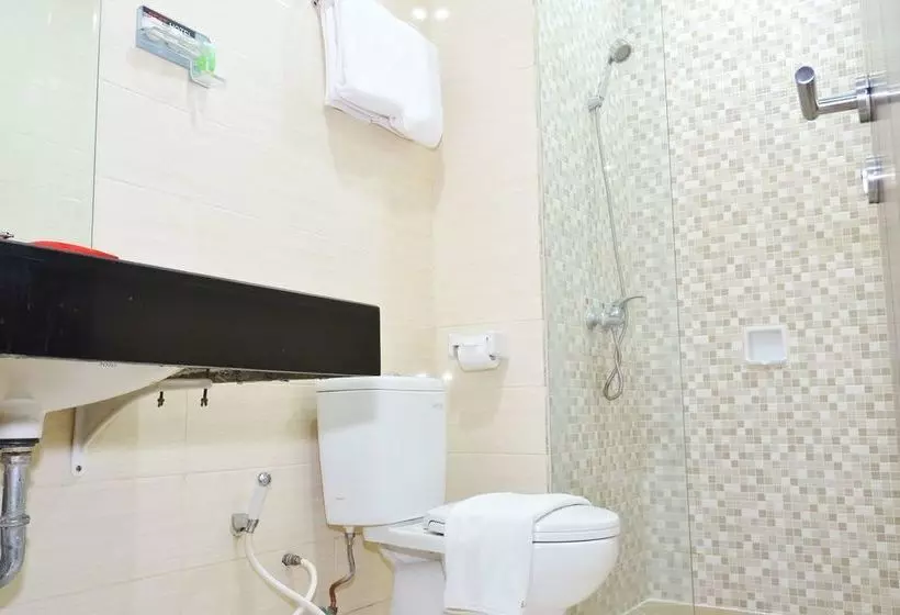 Fotos del hotel Zen Rooms Basic Kedung Sari Wonorejo:  17