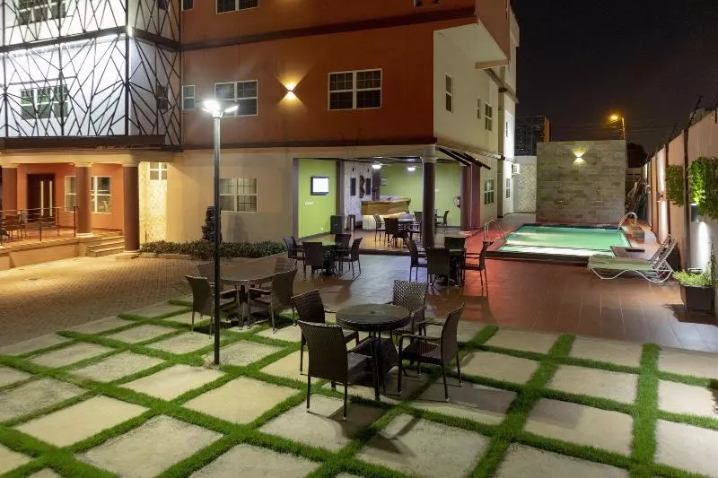 Fotos del hotel Frederick's Lodge:  14