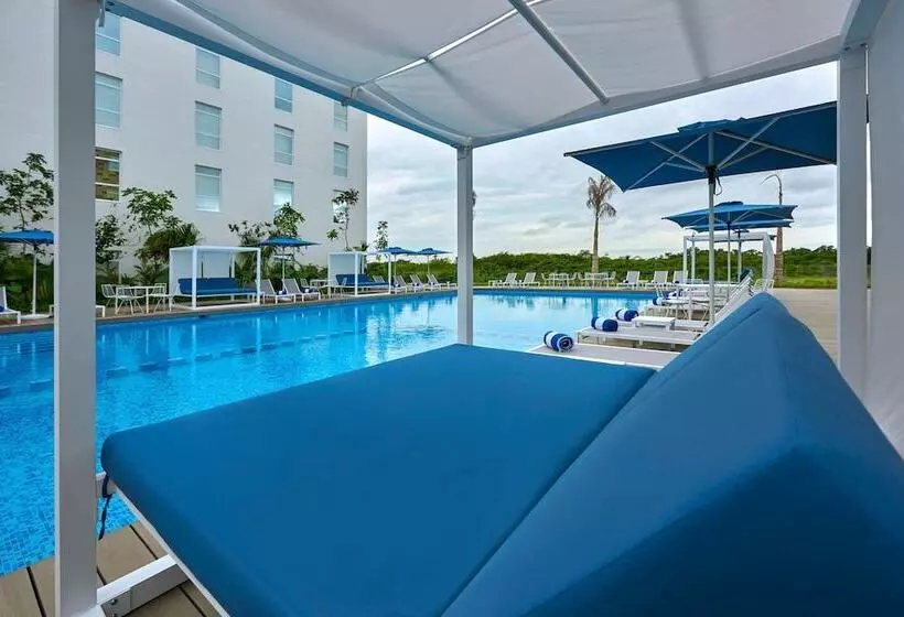 Fotos del hotel City Express Plus Cancun Aeropuerto Riviera:  8