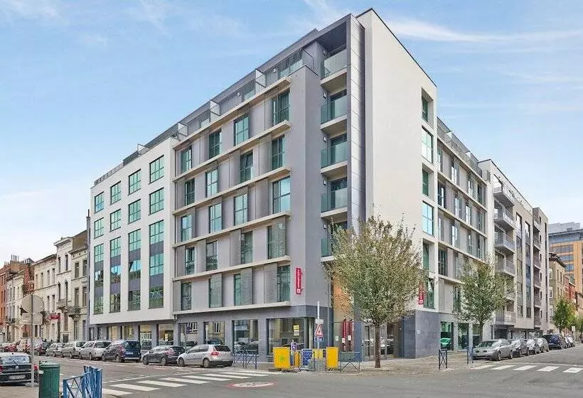 Fotos del hotel Appart City Confort Bruxelles Centre Midi:  2