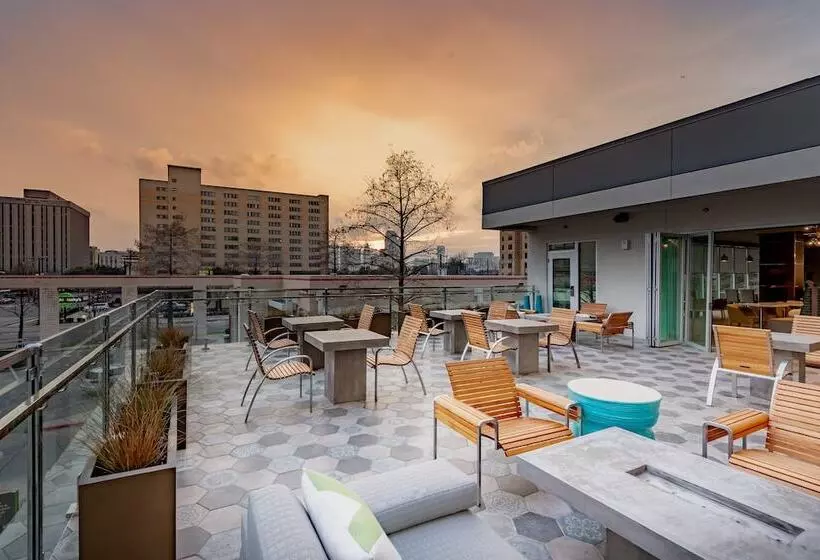 Fotos del hotel Element Dallas Downtown East:  10