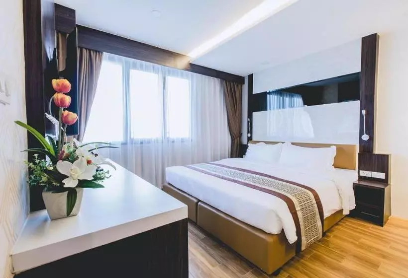 Fotos del hotel Golden Jomtien Beach:  14