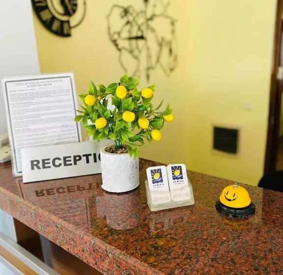 Fotos del hotel Lemon:  5