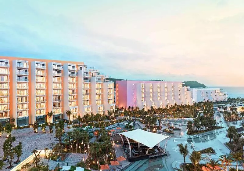 Fotos del hotel Premier Residences Phu Quoc Emerald Bay Managed By Accor:  18