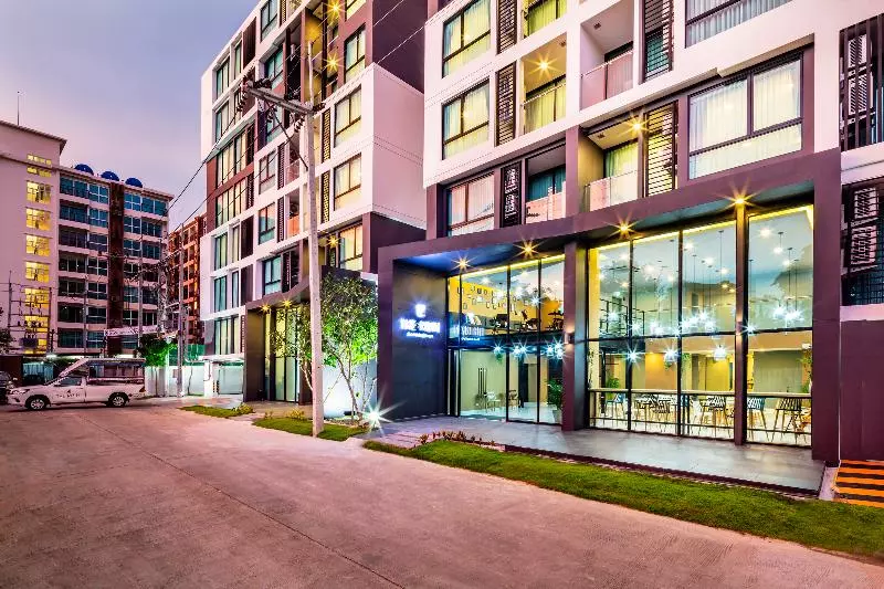 Fotos del hotel The Rizin  & Residences:  25