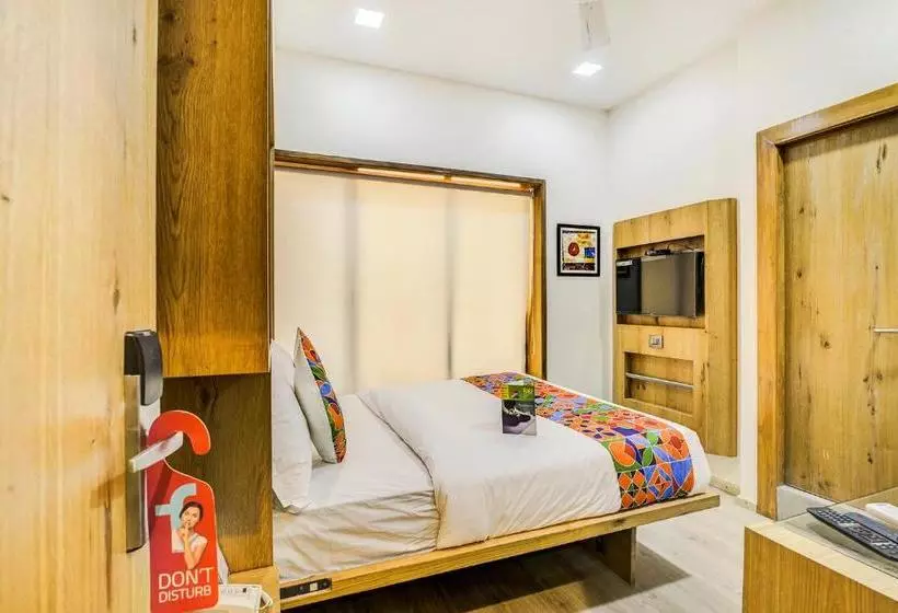 Fotos del hotel Fab Midaas Comforts:  6