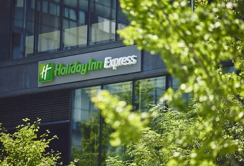 Fotos del hotel Holiday Inn Express Osaka City Centre Midosuji, An Ihg:  3