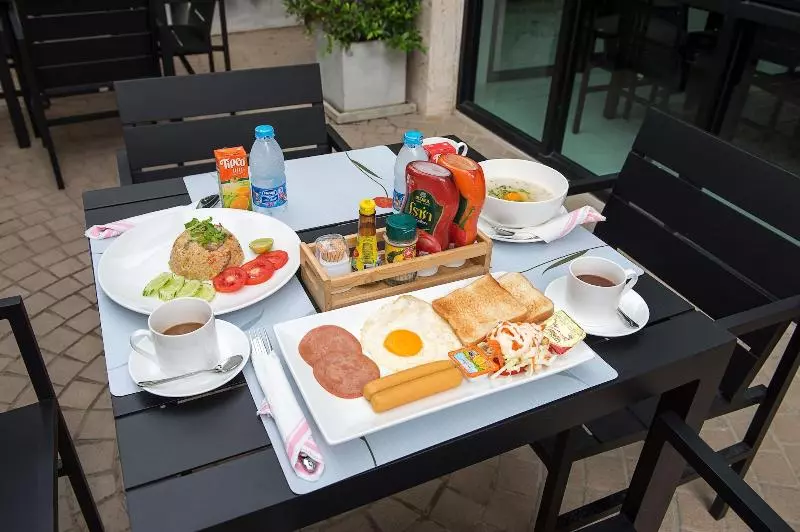 Fotos del hotel Yotaka Bangkok:  13