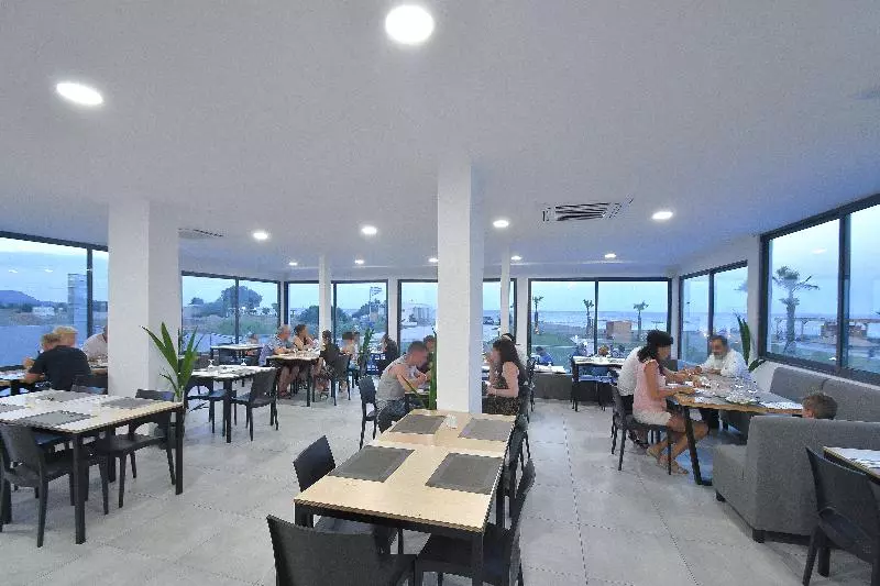 Fotos del hotel Evita Bay:  12