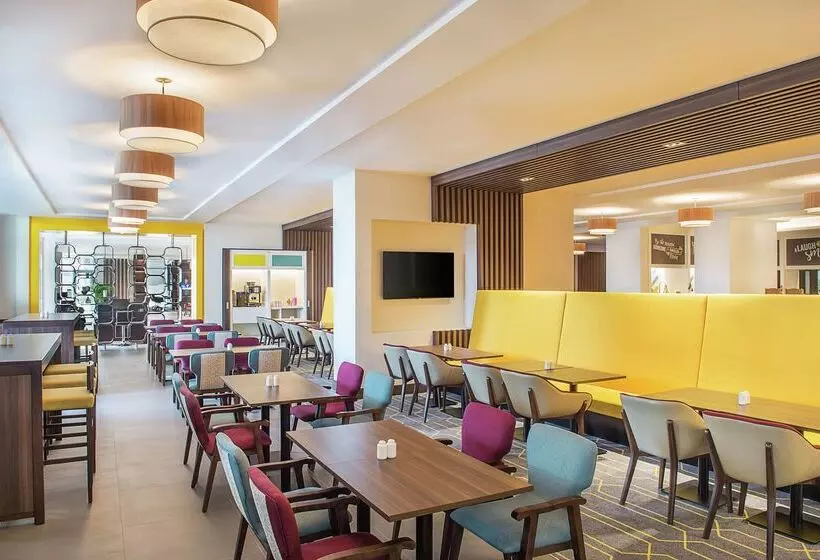 Fotos del hotel Hampton By Hilton Dubai Airport:  22