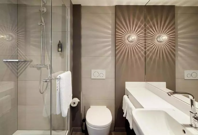 Fotos del hotel Premier Inn Hamburg City Zentrum:  2