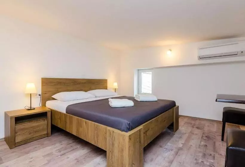 Fotos del hotel Rooms Baza:  24