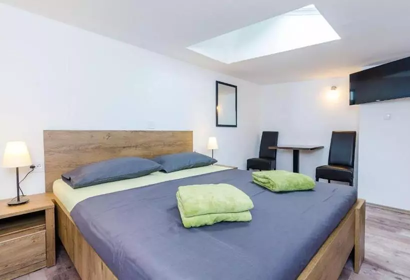 Fotos del hotel Rooms Baza:  6