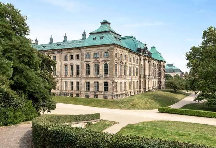 Fotos del hotel Super 8 By Wyndham Dresden:  18