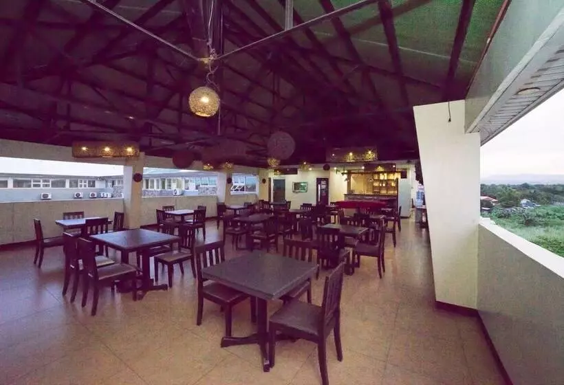 Fotos del hotel Reddoorz Plus @ Balibago Angeles City 2:  6