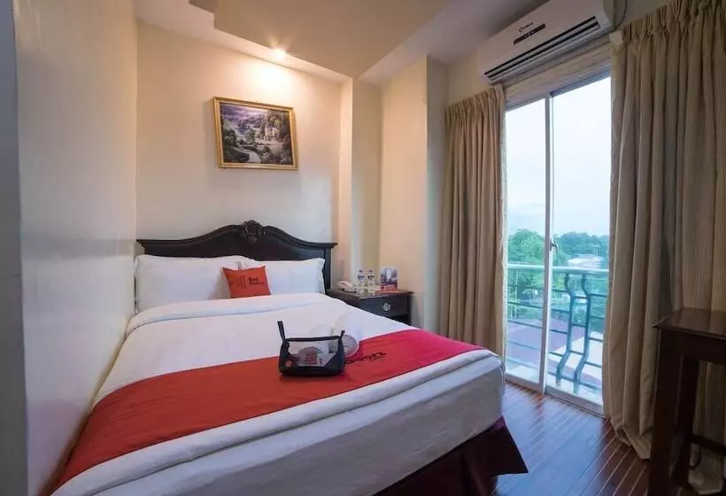 Fotos del hotel Reddoorz Plus @ Balibago Angeles City 2:  12