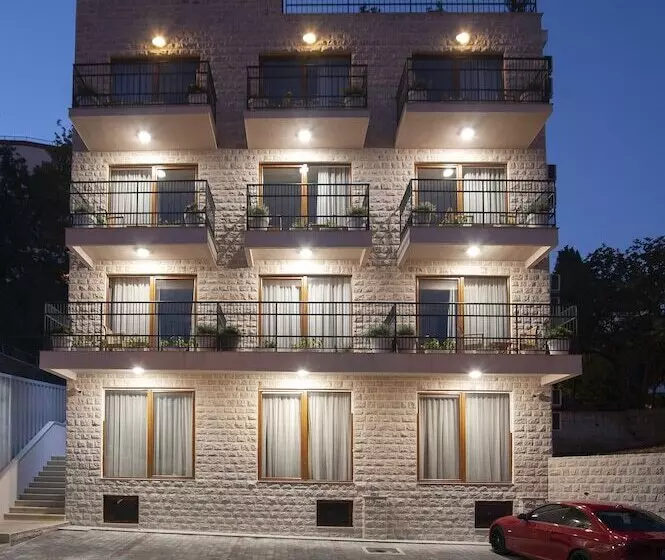 Fotos del hotel Twelve By Aycon:  2