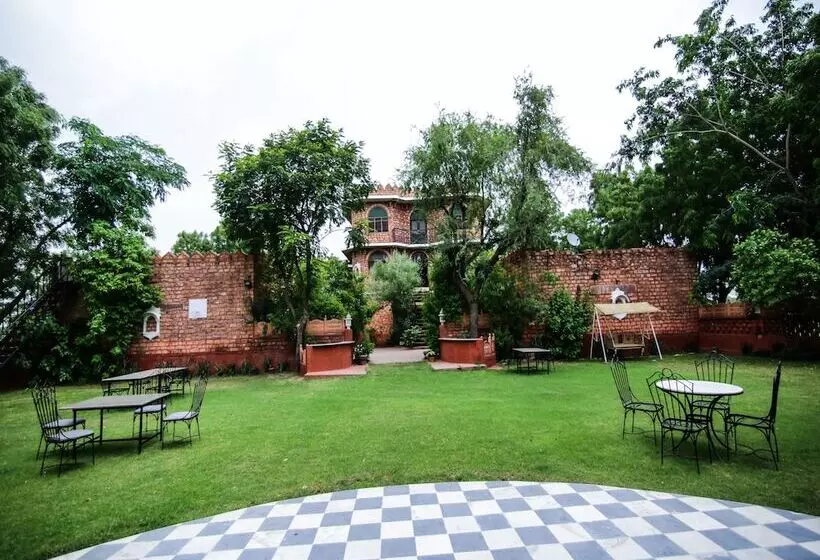 Fotos del hotel Oyo 16799 Shikargarh Palace Resorts:  25