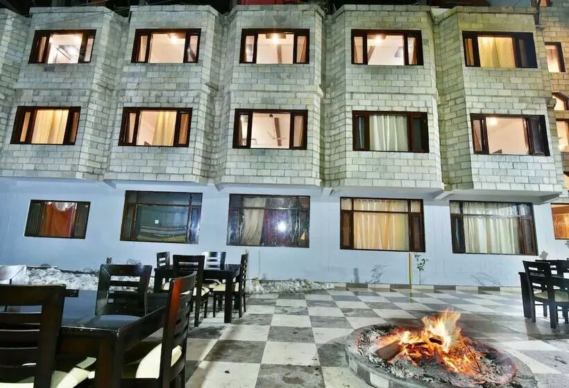 Fotos del hotel Kapoor Resort:  23