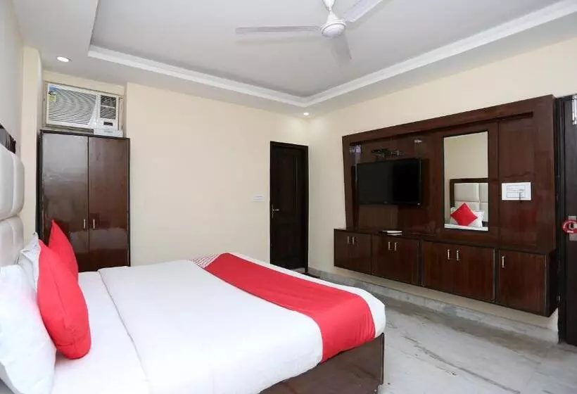 Fotos del hotel Oyo 10557 Modesty Le Mount:  6