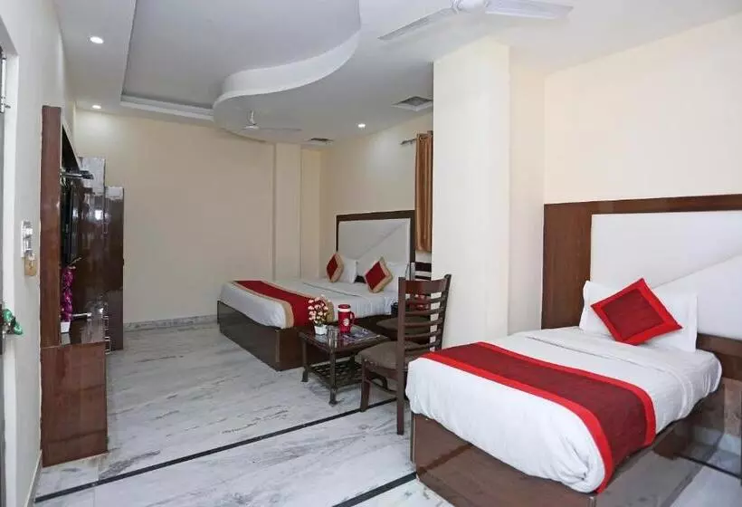Fotos del hotel Oyo 10557 Modesty Le Mount:  13