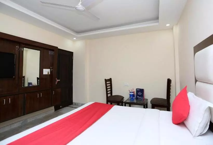 Fotos del hotel Oyo 10557 Modesty Le Mount:  2