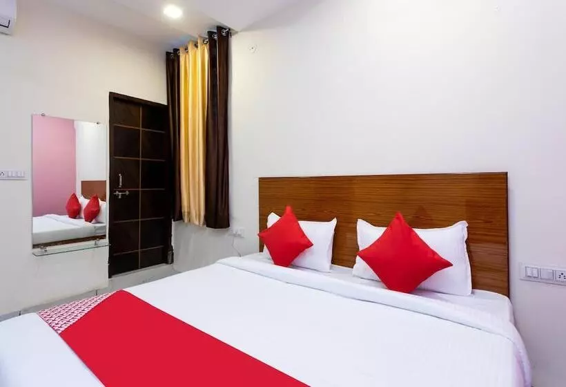 Fotos del hotel Oyo 11929 Hotel Ridhi Sidhi:  2
