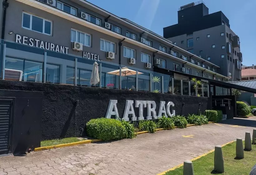 Fotos del hotel Aatrac:  10