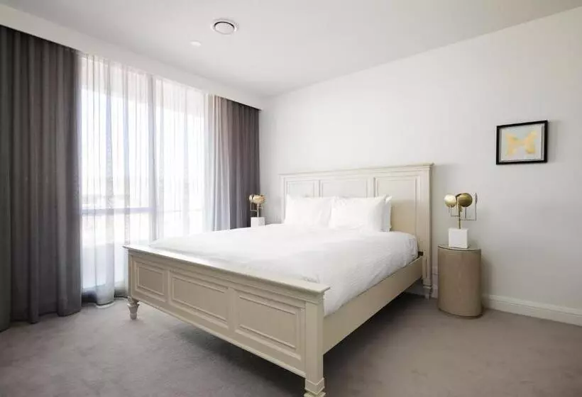 Knightsbridge Canberra