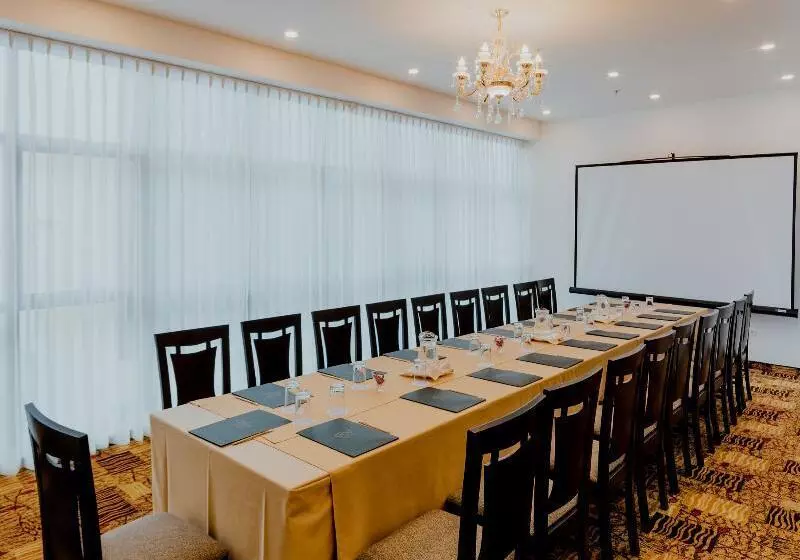 Fotos del hotel Nobility Grand:  23