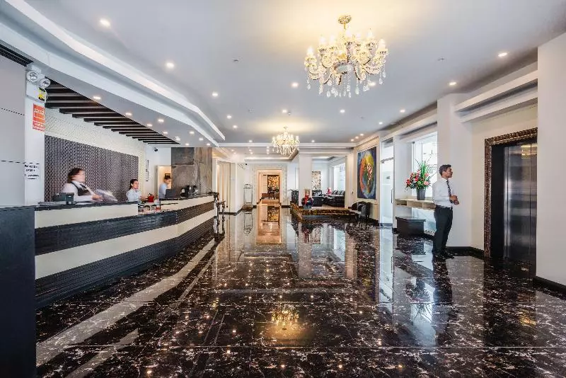 Fotos del hotel Nobility Grand:  4