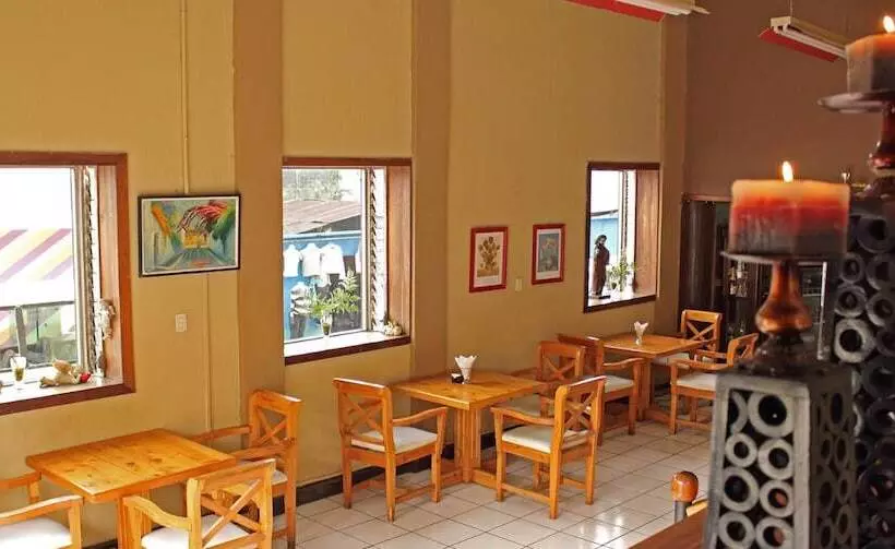 Fotos del hotel Alcázar Doña Victoria:  16