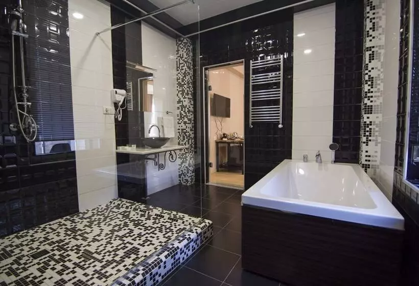 Boutique  Biotel