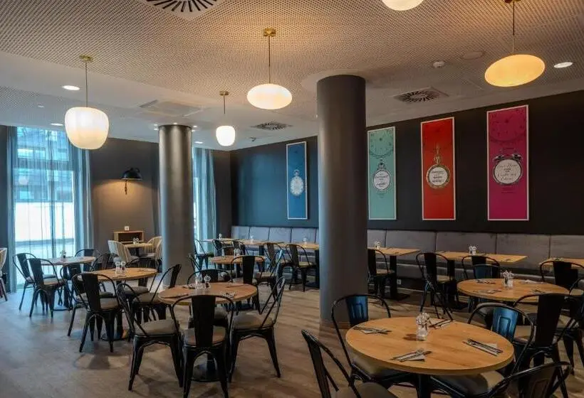 Fotos del hotel Super 8 By Wyndham Hamburg Mitte:  3