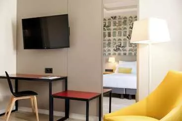 Motel One Madridplaza De España - Madrid