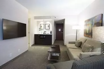 Cambridge Suites Toronto - Toronto