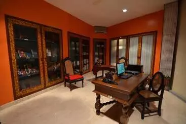 Tugu Malang   Chse Certified - Malang
