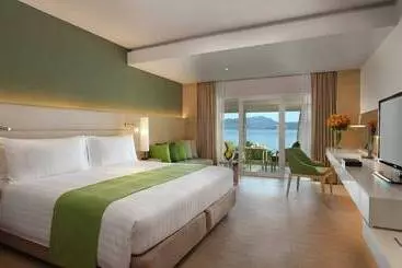 Amari Phuket - Patong Beach