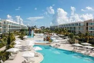 Serenade Punta Cana Beach & Spa Resort - Punta Cana