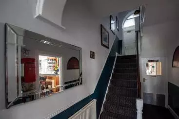 New Steine Hotel   B&b - Brighton