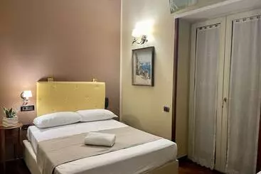 Suite Ares - Naples