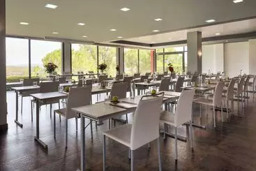 Dolce by Wyndham Barcelona Resort - Sant Esteve Sesrovires