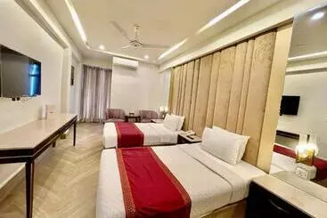 Shelton S Ambassador - Islamabad