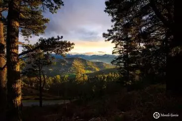 El Interior De Gaia - Parres